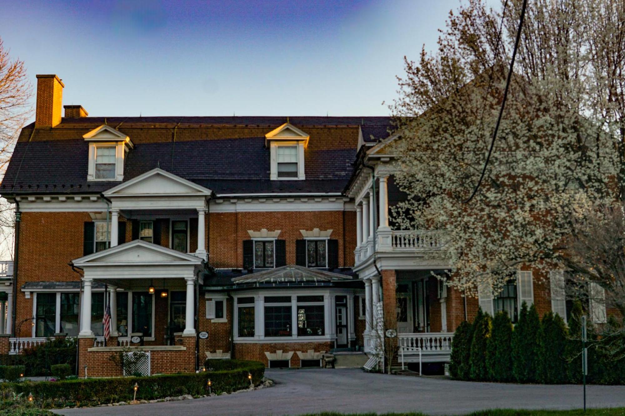 Mercersburg Inn Zewnętrze zdjęcie
